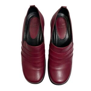 Danskin clogs in red leather for long work days on feet